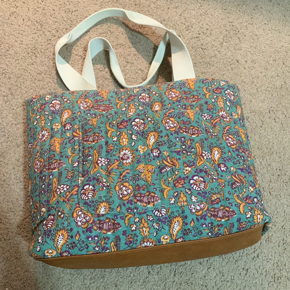 Universal Thread Floral Canvas Tote 🌸